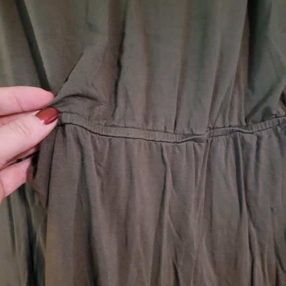 Olive Modcloth Top - Picture 4 of 4